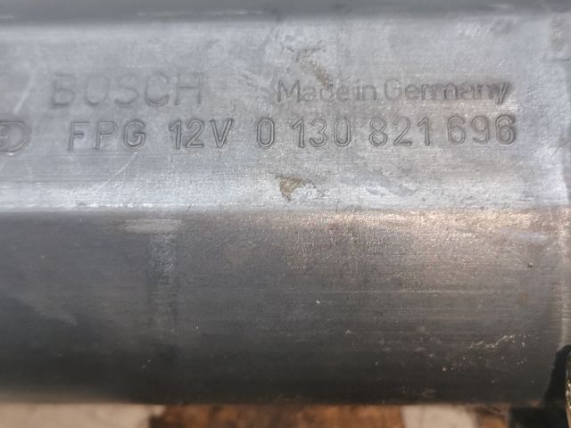 bontott VW PASSAT B5 Jobb hátsó Ablakemelő Motor