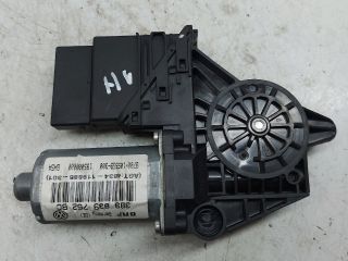bontott VW PASSAT B5 Jobb hátsó Ablakemelő Motor