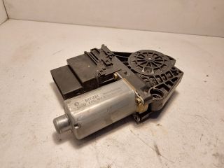 bontott VW PASSAT B5 Jobb hátsó Ablakemelő Motor