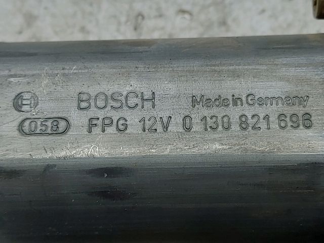 bontott VW PASSAT B5 Jobb hátsó Ablakemelő Motor