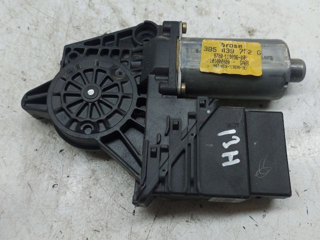 bontott VW PASSAT B5 Jobb hátsó Ablakemelő Motor