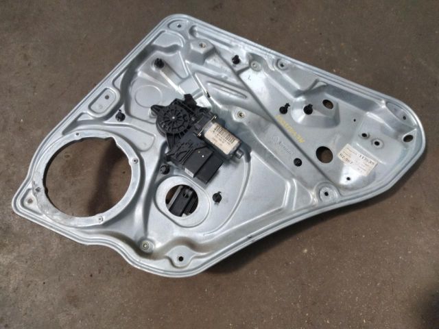 bontott VW PASSAT B5 Jobb hátsó Ablakemelő Szerkezet (Elektromos)