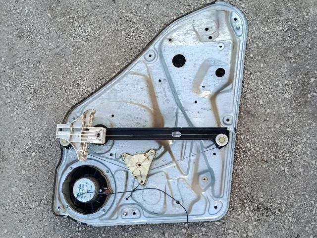 bontott VW PASSAT B5 Jobb hátsó Ablakemelő Szerkezet (Elektromos)