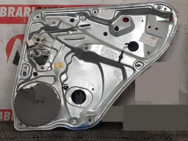 bontott VW PASSAT B5 Jobb hátsó Ablakemelő Szerkezet (Mechanikus)