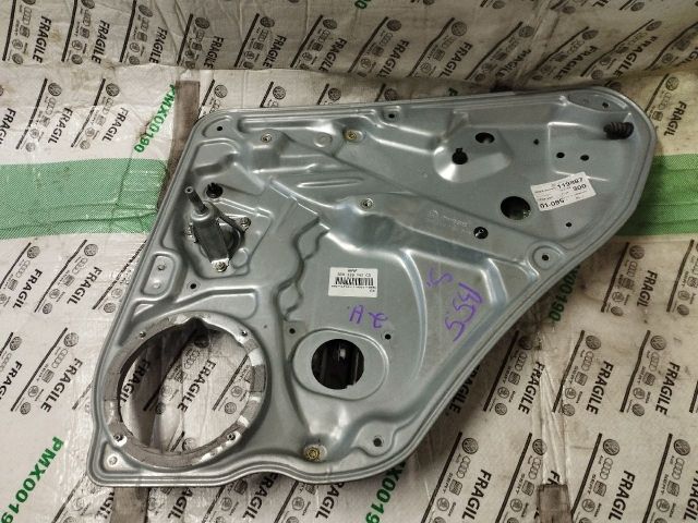 bontott VW PASSAT B5 Jobb hátsó Ablakemelő Szerkezet (Mechanikus)
