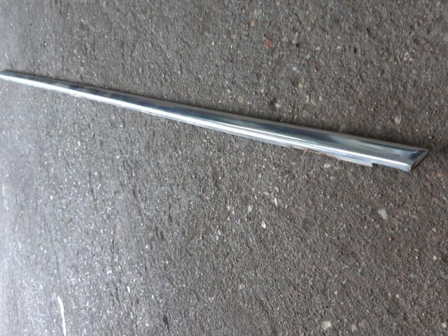 bontott VW PASSAT B5 Jobb hátsó Ajtó Díszléc