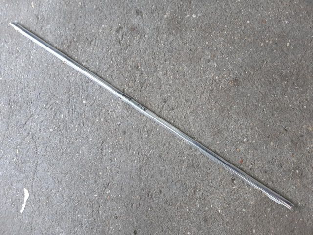 bontott VW PASSAT B5 Jobb hátsó Ajtó Díszléc