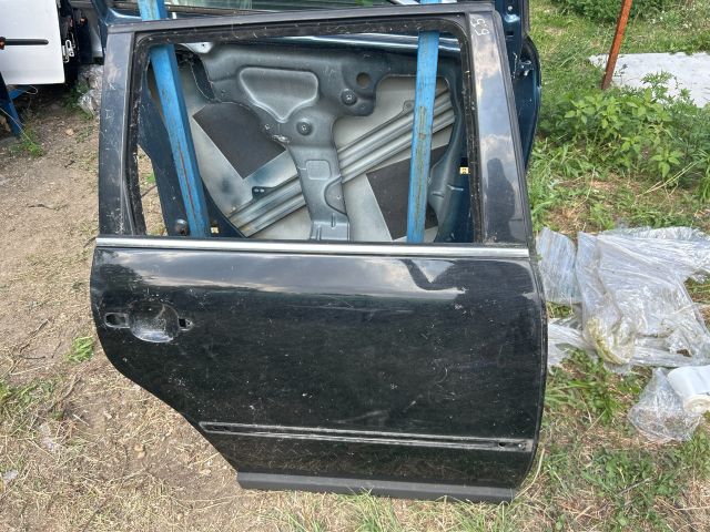 bontott VW PASSAT B5 Jobb hátsó Ajtó (Üres lemez)