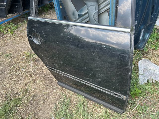 bontott VW PASSAT B5 Jobb hátsó Ajtó (Üres lemez)