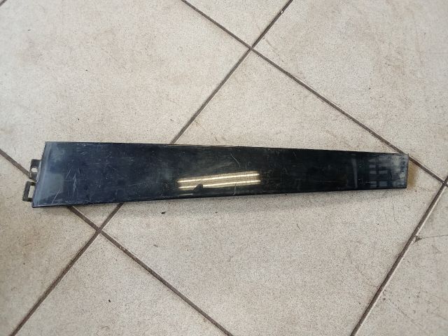 bontott VW PASSAT B5 Jobb hátsó Ajtókeret Burkolat