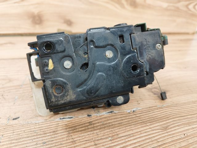 bontott VW PASSAT B5 Jobb hátsó Ajtózár