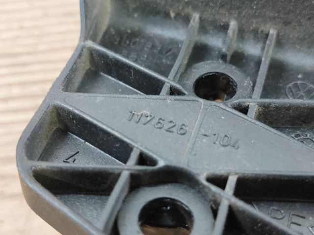 bontott VW PASSAT B5 Jobb hátsó Ajtózár