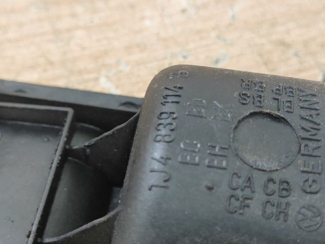 bontott VW PASSAT B5 Jobb hátsó Belső Kilincs