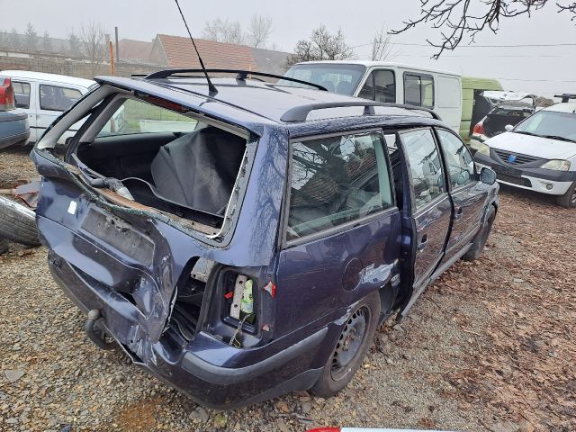 bontott VW PASSAT B5 Jobb hátsó Csonkállvány Kerékaggyal