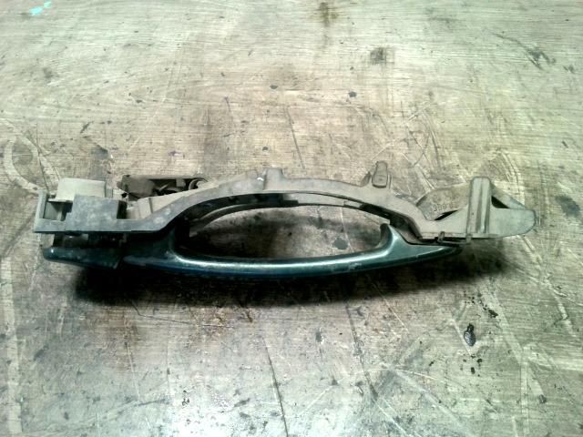 bontott VW PASSAT B5 Jobb hátsó Külső Kilincs