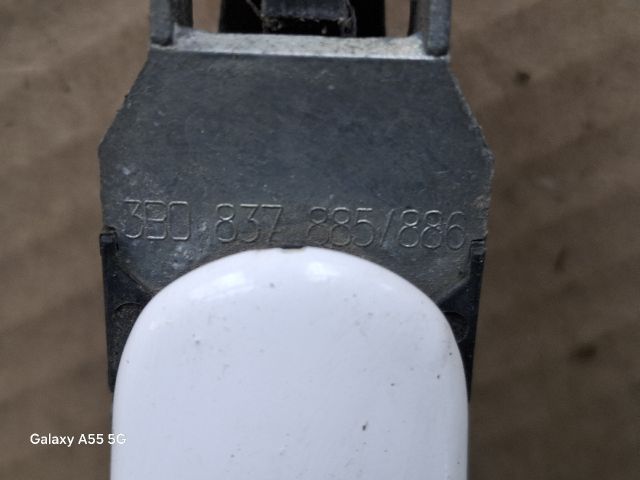 bontott VW PASSAT B5 Jobb hátsó Külső Kilincs