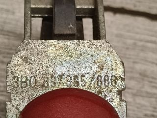 bontott VW PASSAT B5 Jobb hátsó Külső Kilincs