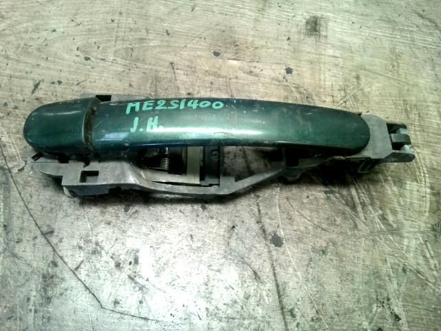 bontott VW PASSAT B5 Jobb hátsó Külső Kilincs