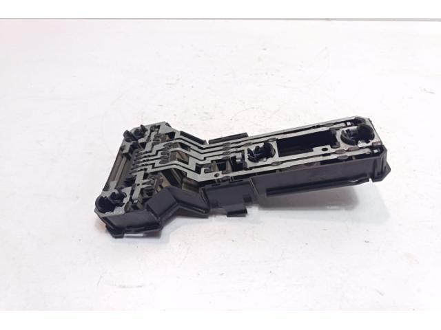 bontott VW PASSAT B5 Jobb Hátsó Lámpa Foglalat