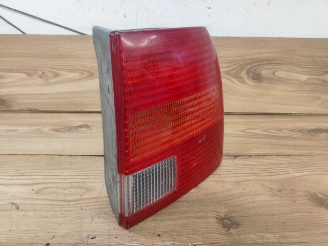 bontott VW PASSAT B5 Jobb Hátsó Lámpa