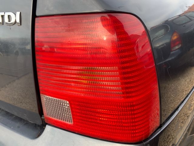 bontott VW PASSAT B5 Jobb Hátsó Lámpa