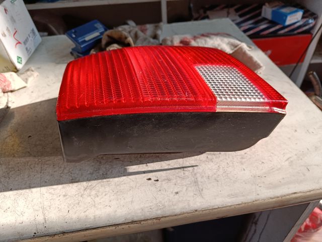 bontott VW PASSAT B5 Jobb Hátsó Lámpa