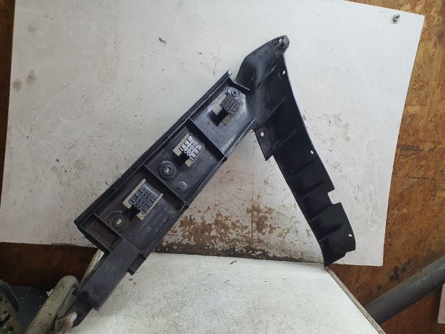 bontott VW PASSAT B5 Jobb hátsó Oldal Lökhárító Tartó (Műanyag)