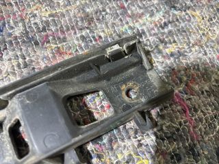 bontott VW PASSAT B5 Jobb hátsó Oldal Lökhárító Tartó (Műanyag)