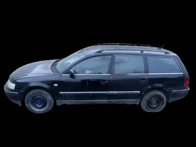 bontott VW PASSAT B5 Jobb hátsó Vízlehúzó Gumicsík