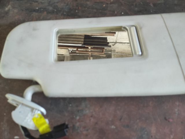 bontott VW PASSAT B5 Jobb Napellenző