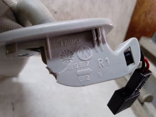 bontott VW PASSAT B5 Jobb Napellenző