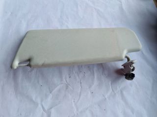 bontott VW PASSAT B5 Jobb Napellenző