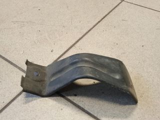 bontott VW PASSAT B5 Jobb Sárvédő Oldaltartó