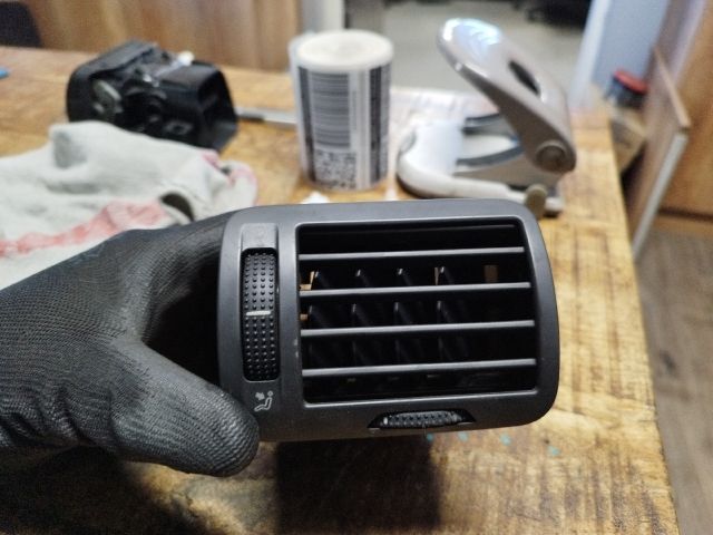 bontott VW PASSAT B5 Jobb Szellőző