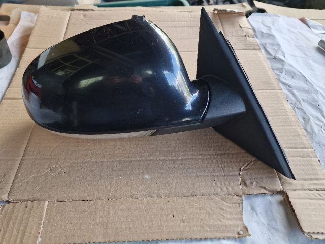 bontott VW PASSAT B5 Jobb Visszapillantó Tükör (Elektromos)