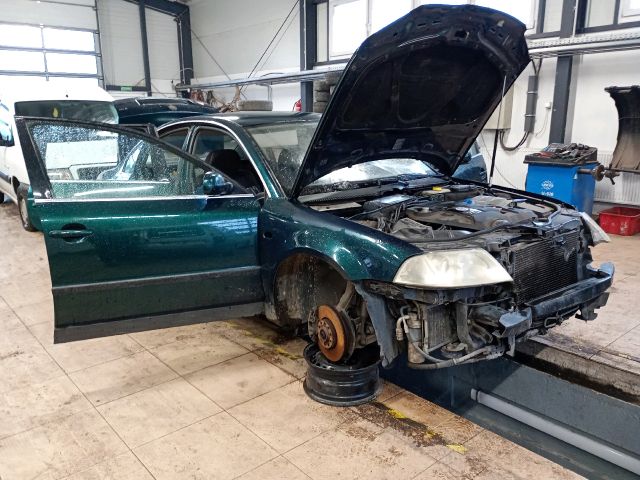 bontott VW PASSAT B5 Jobb Visszapillantó Tükör (Elektromos)