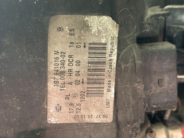 bontott VW PASSAT B5 Jobb Xenon Fényszóró