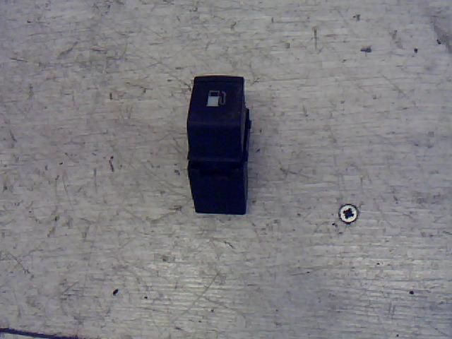 bontott VW PASSAT B5 Kapcsoló (Magában)