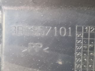 bontott VW PASSAT B5 Kesztyűtartó