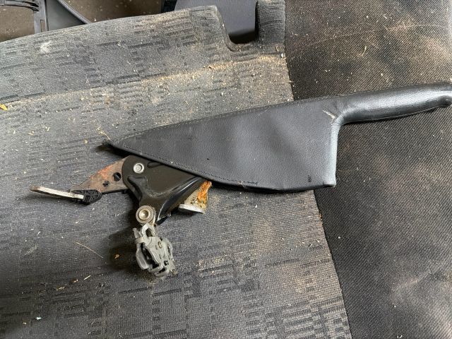 bontott VW PASSAT B5 Kézifék Kar