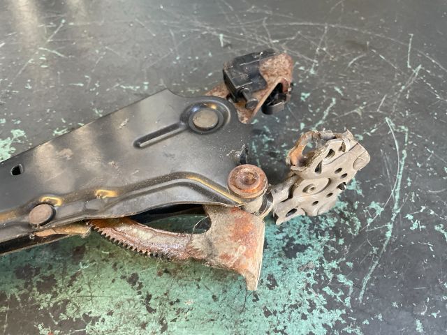 bontott VW PASSAT B5 Kézifék Kar