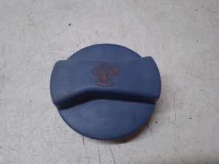 bontott VW PASSAT B5 Kiegyenlítőtartály Sapka