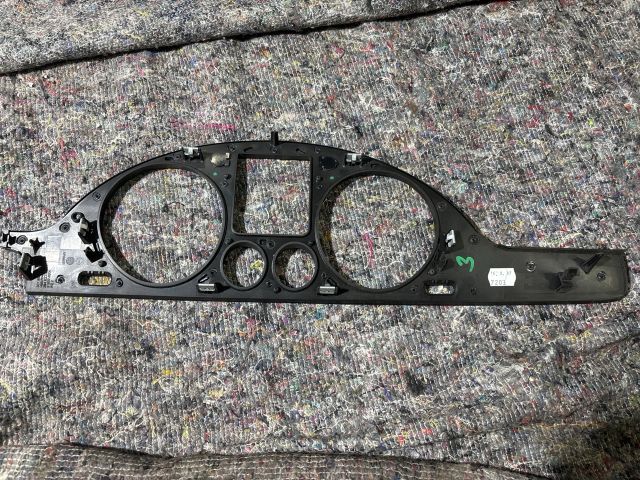 bontott VW PASSAT B5 Kilométeróra Keret