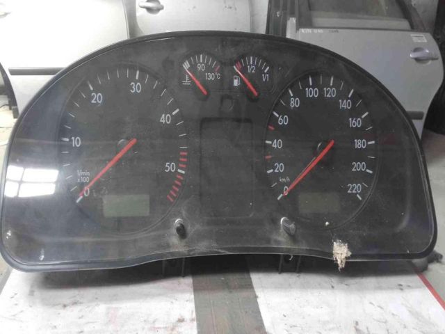 bontott VW PASSAT B5 Kilométeróra