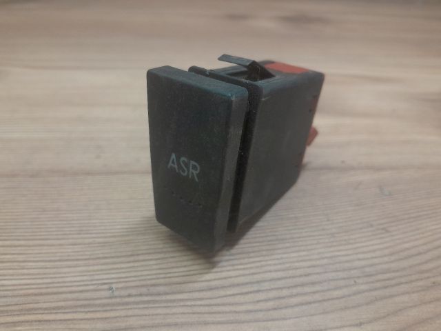 bontott VW PASSAT B5 Kipörgésgátló Kapcsoló