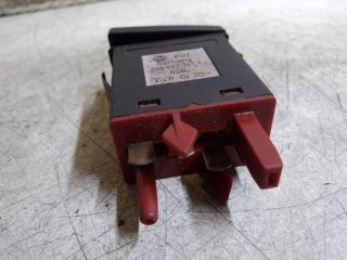 bontott VW PASSAT B5 Kipörgésgátló Kapcsoló