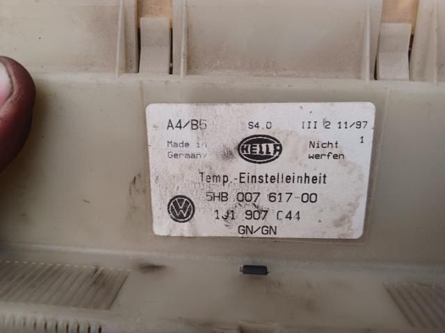 bontott VW PASSAT B5 Klíma Kapcsoló