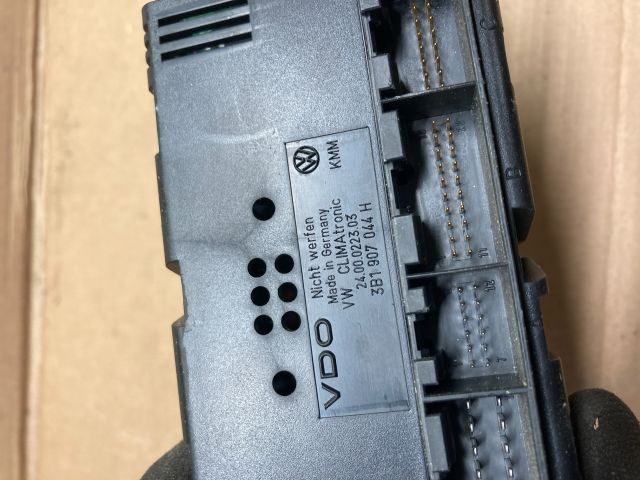 bontott VW PASSAT B5 Klíma Kapcsoló