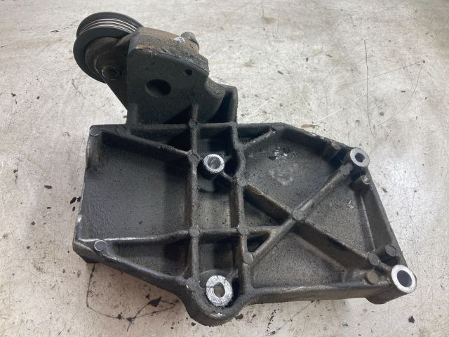 bontott VW PASSAT B5 Klímakompresszor Tartó Bak