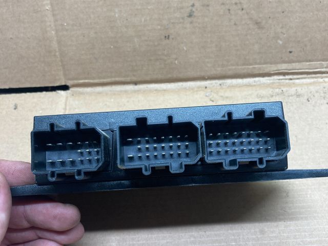 bontott VW PASSAT B5 Komfort Elektronika